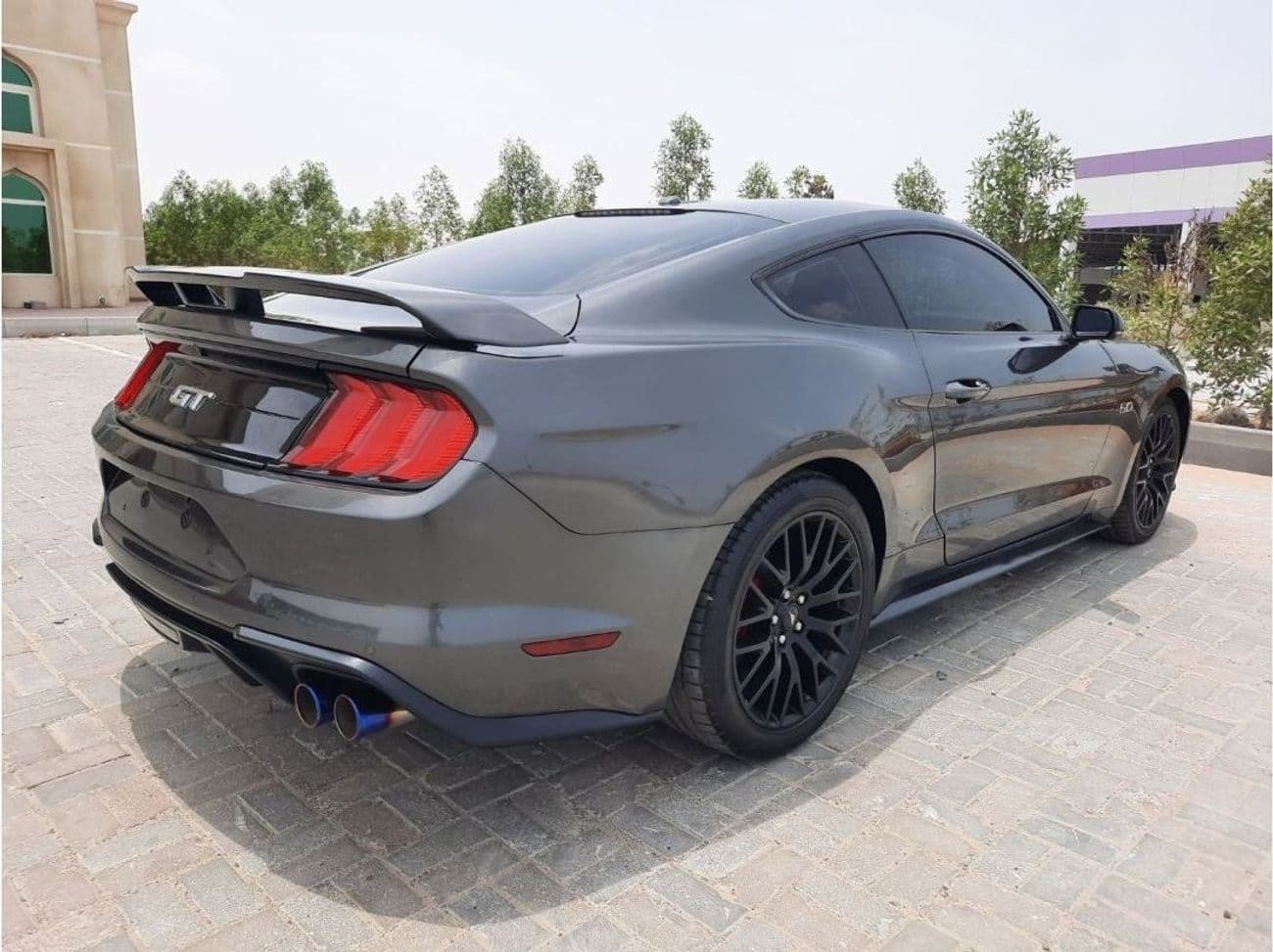 2018 Ford Mustang GT PREMIUM thumbnail 7