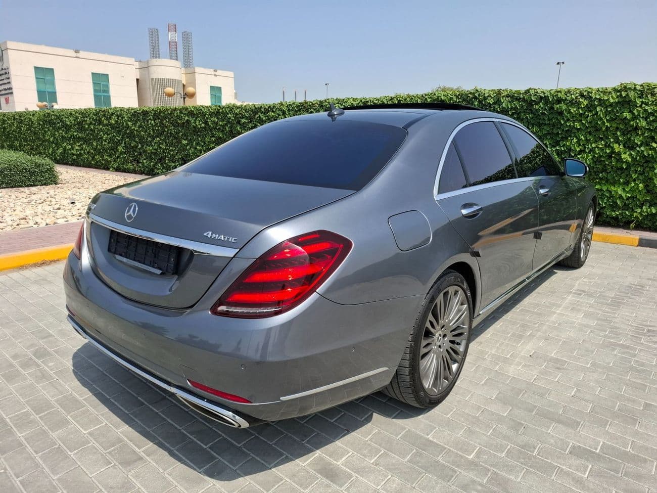 2019 Mercedes Benz S560 L AMG thumbnail 7