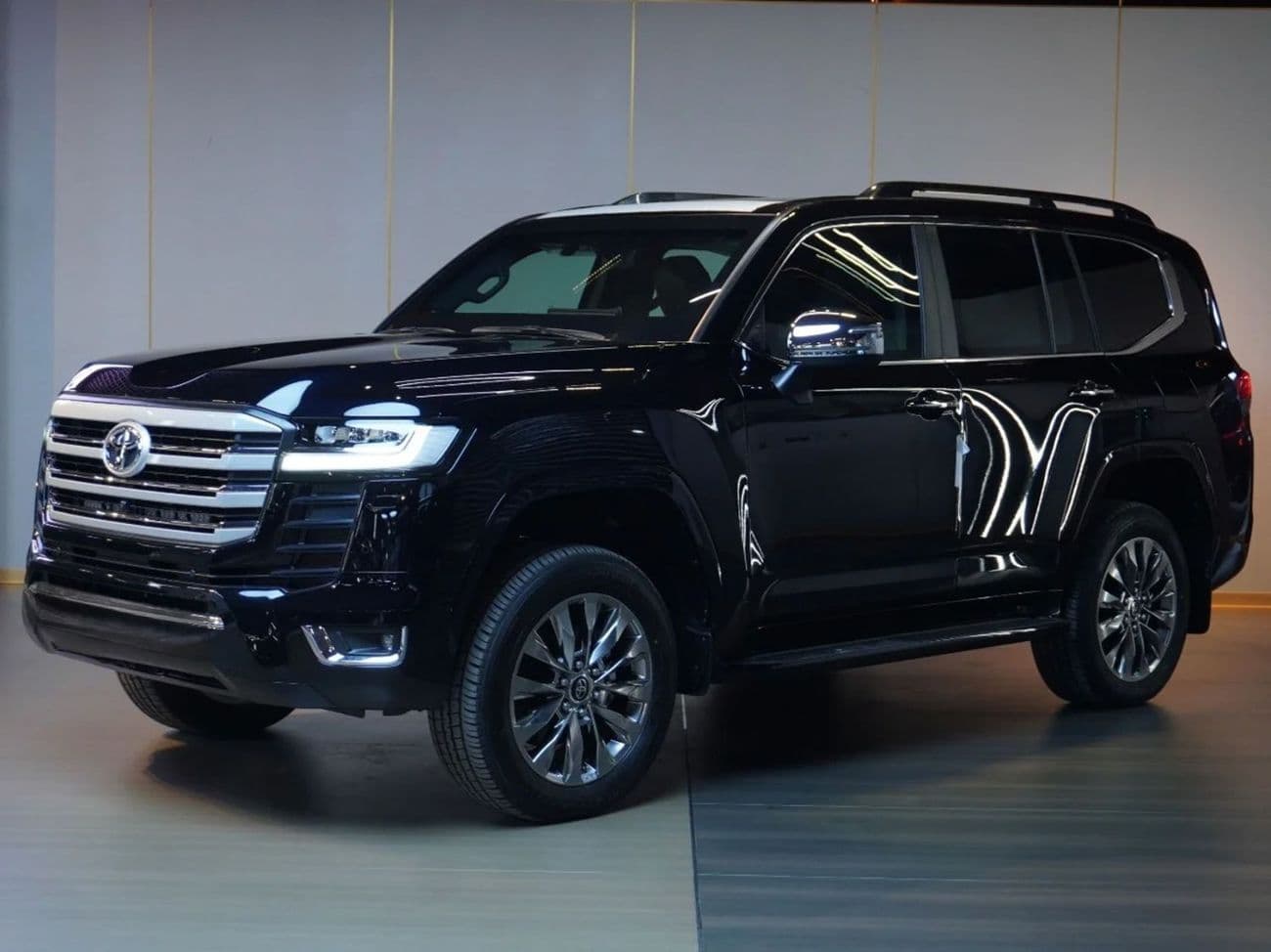 2026 Toyota Land Cruiser Barugzai VIP thumbnail 3
