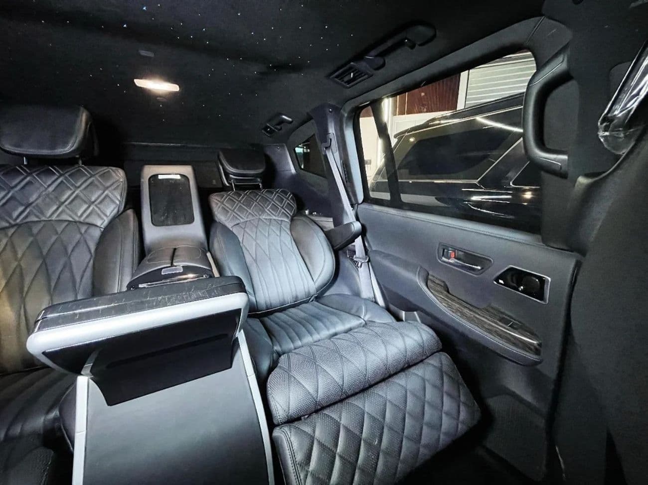 2026 Toyota Land Cruiser Barugzai VIP
