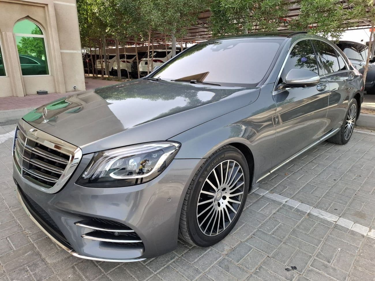 2016 Mercedes Benz S350 thumbnail 3