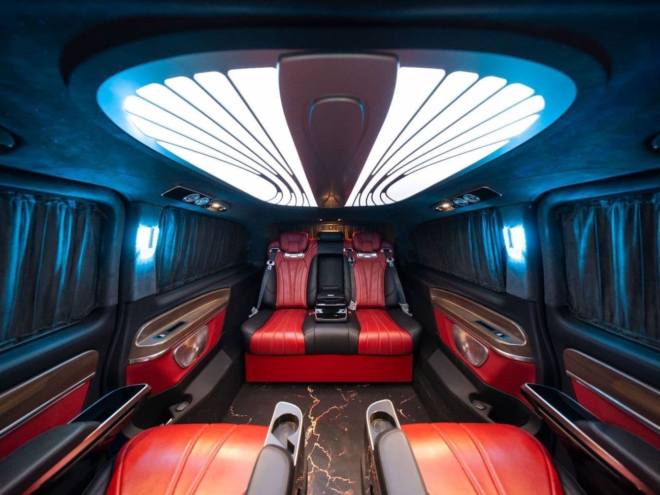 2024 Mercedes Benz V 250 with Maybach Body Kit thumbnail 7