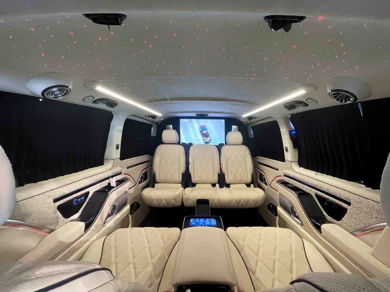 2026 Mercedes Benz V300 AVANTGARDE thumbnail 2
