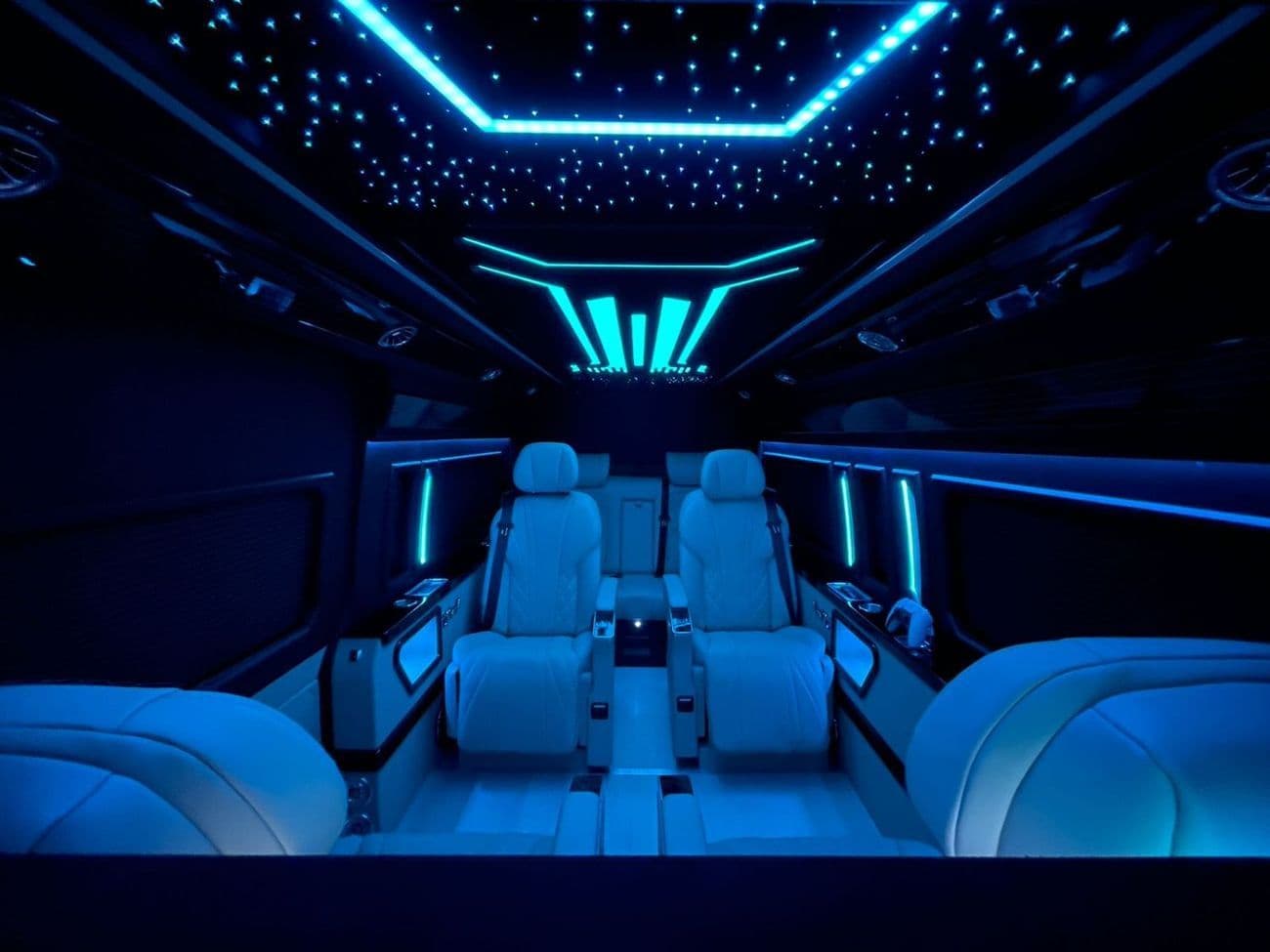 2026 Toyota Hiace GL thumbnail 6