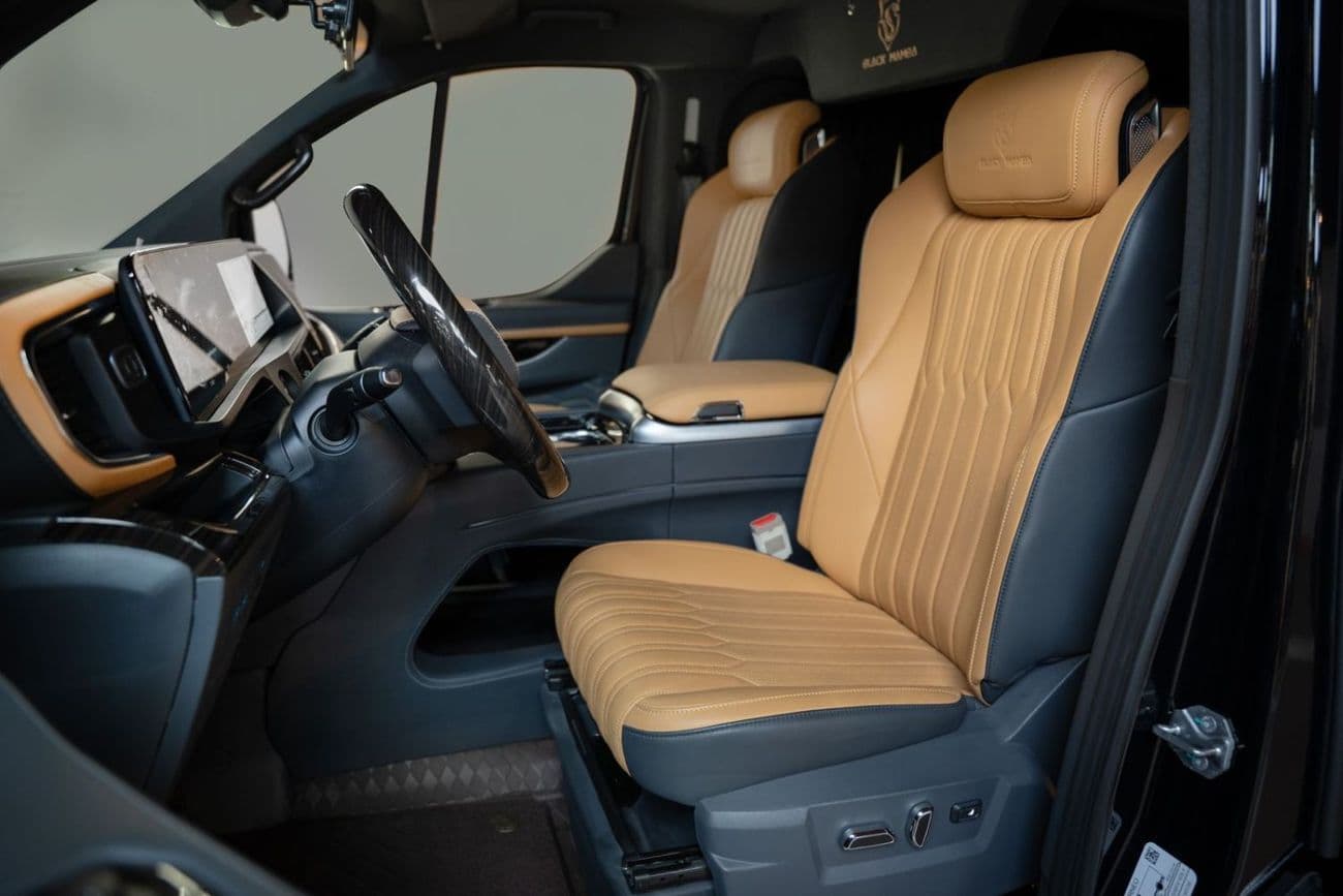 2025 Ford Tourneo Custom thumbnail 5