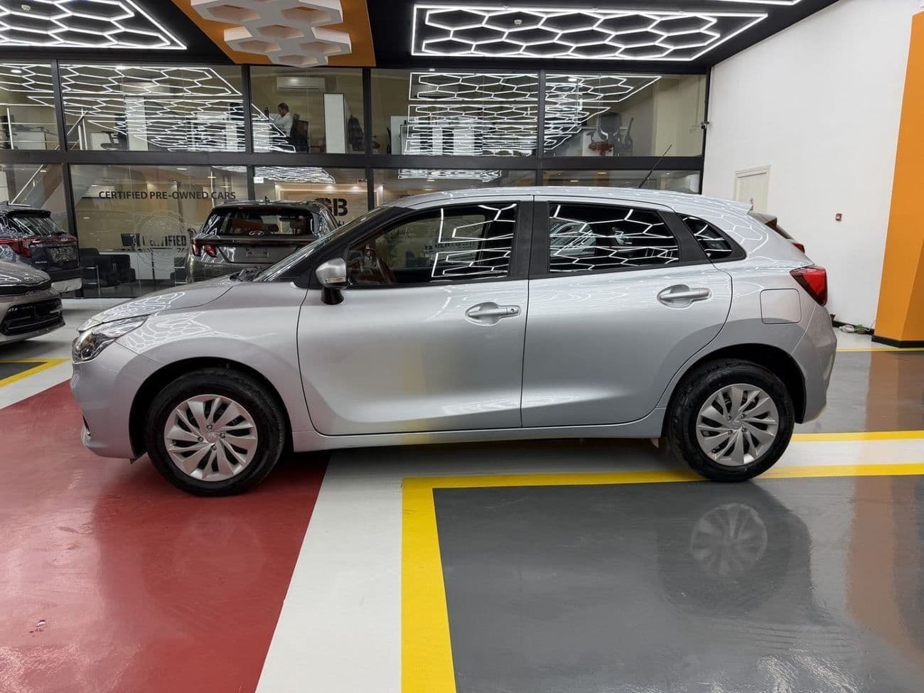 2024 Suzuki Baleno GL thumbnail 4