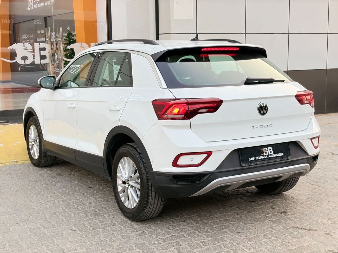 2024 Volkswagen T ROC LIFE thumbnail 5