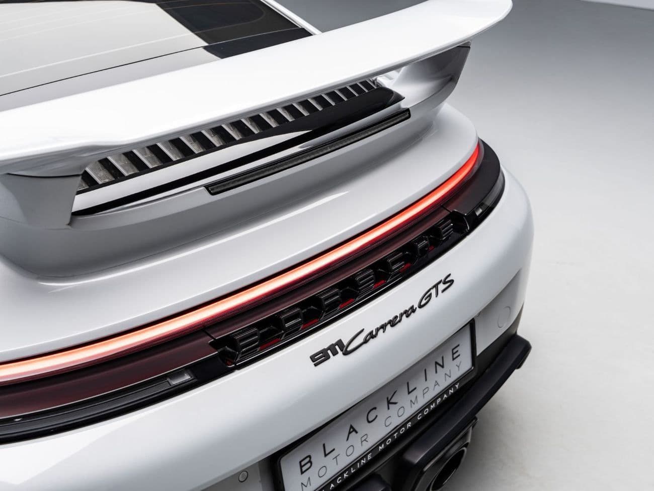 2025 Porsche 911 CARRERA GTS thumbnail 5