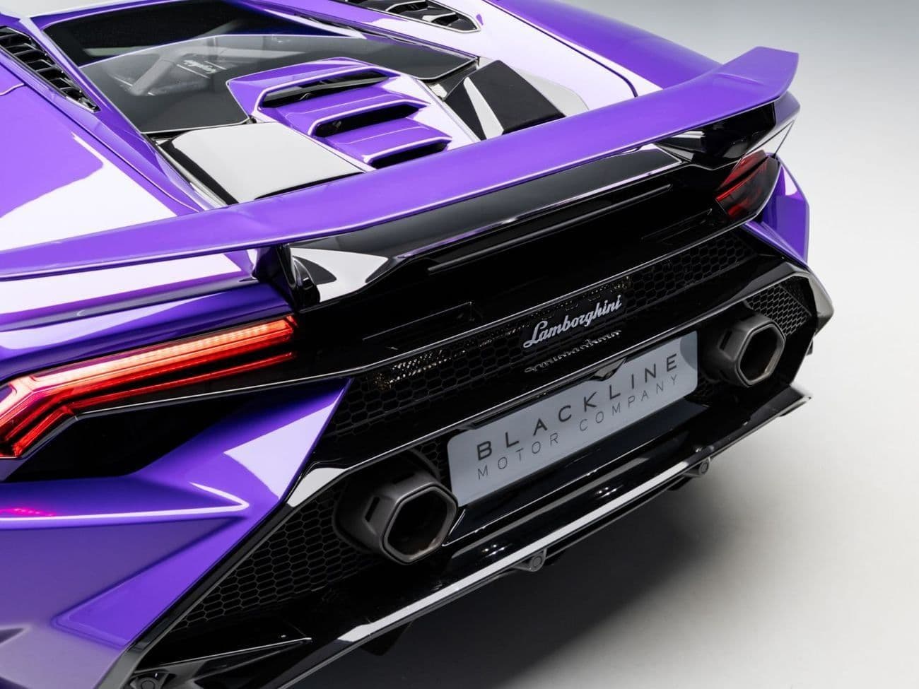 2023 Lamborghini Huracan TECNICA thumbnail 7