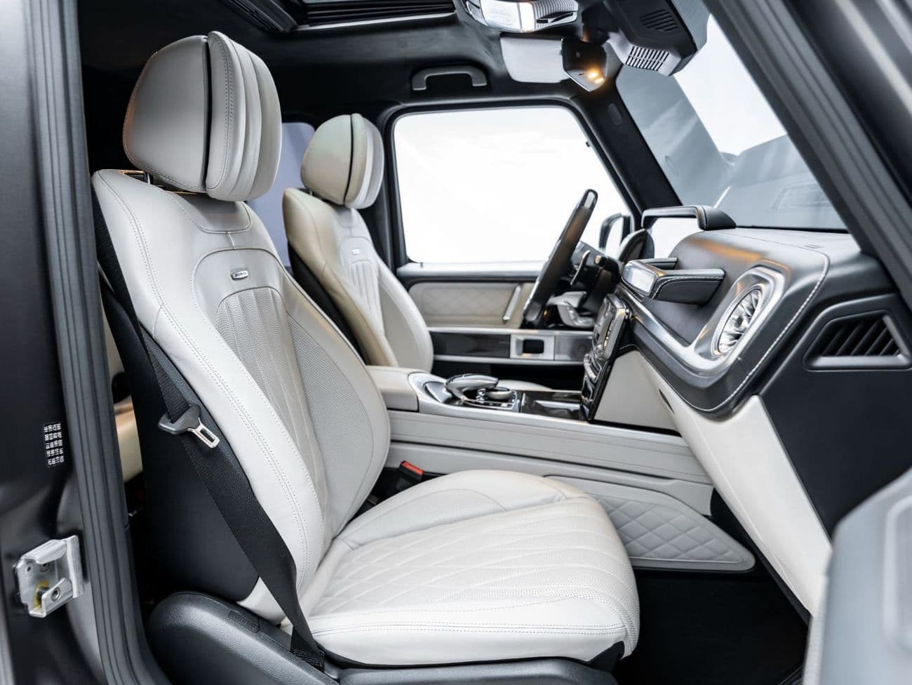 2020 Mercedes Benz G63 AMG STANDARD thumbnail 8
