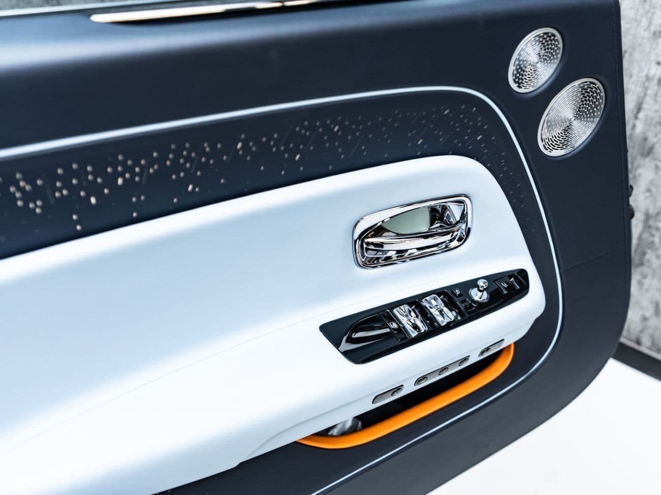 2024 Rolls Royce Spectre STANDARD thumbnail 8