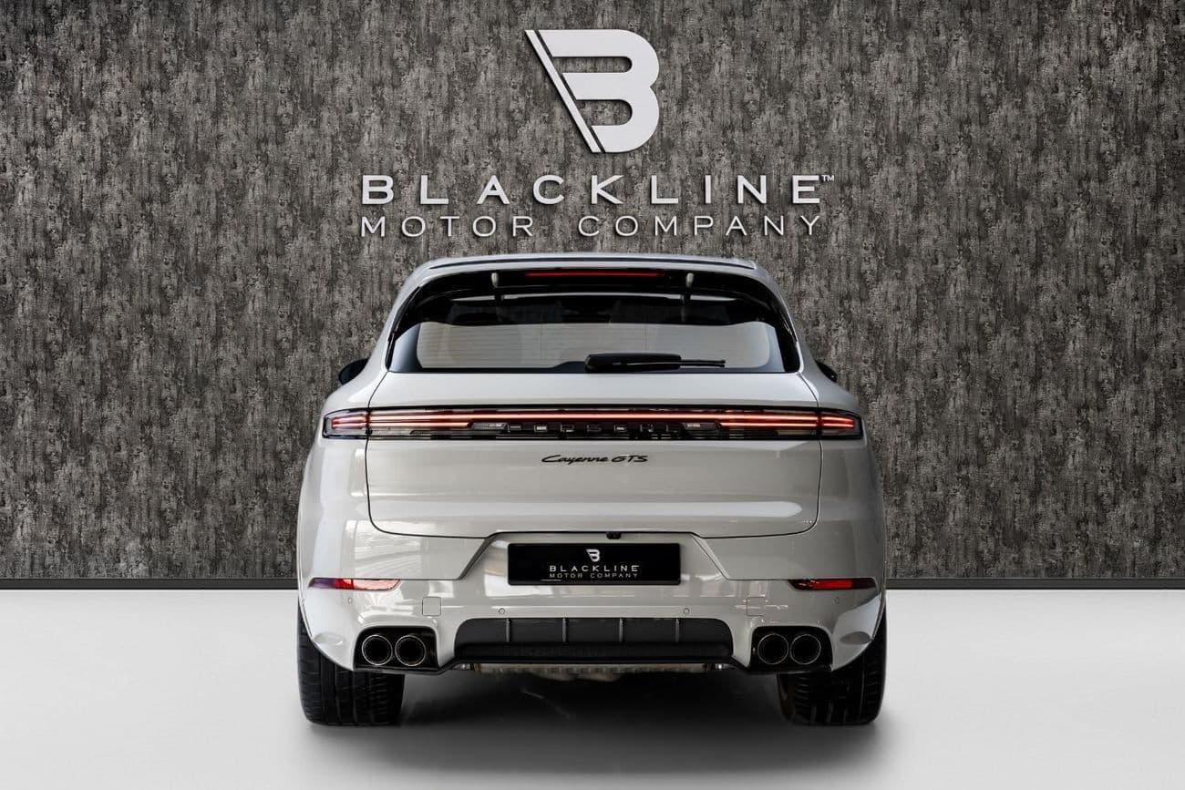 2025 Porsche Cayenne GTS thumbnail 5