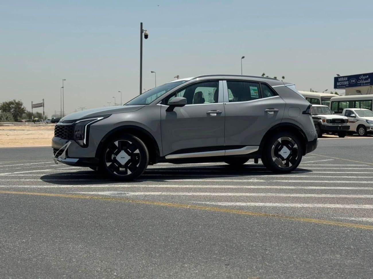 2026 Kia Sportage GCC thumbnail 2