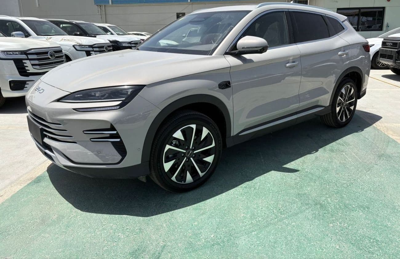 2025 BYD Song Plus FWD thumbnail 4