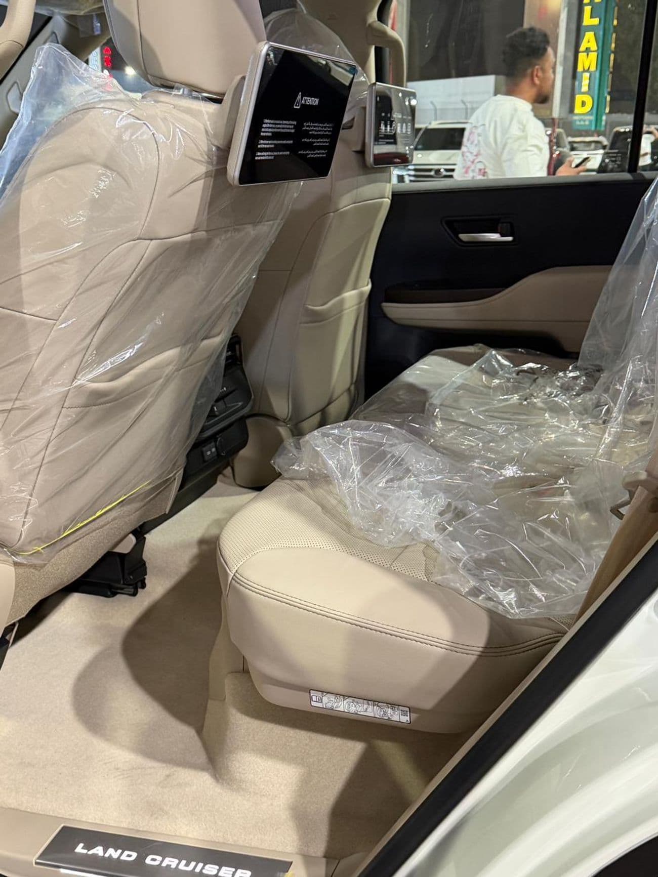 2026 Toyota Land Cruiser GXR thumbnail 8