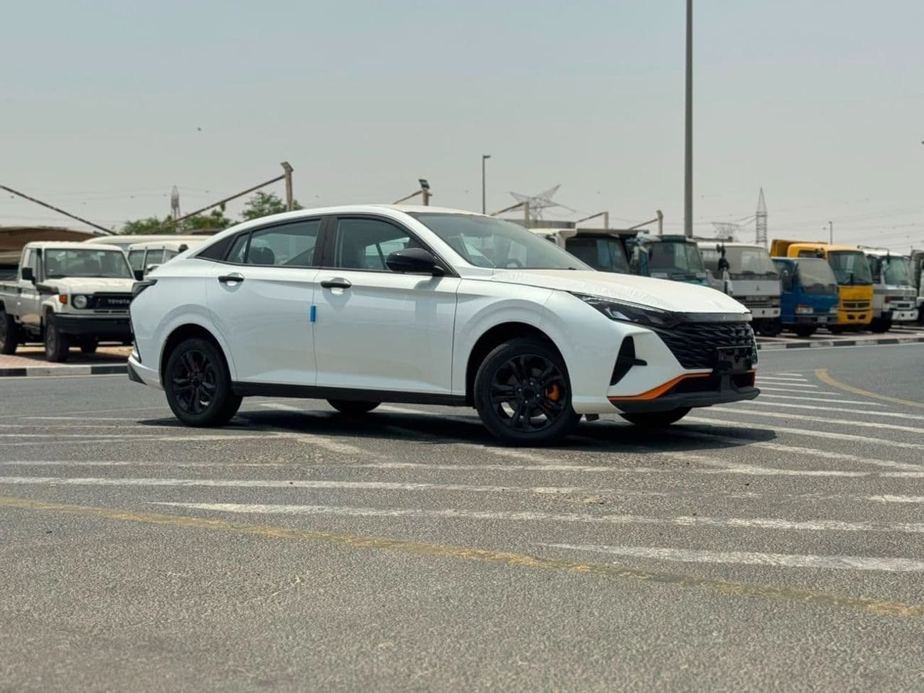 2026 Dongfeng Shine E2 thumbnail 3