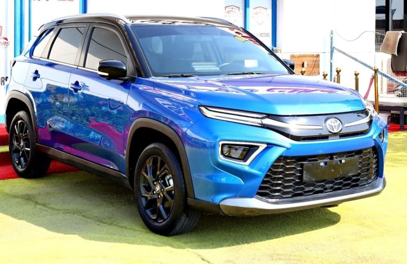 2024 Toyota Urban Cruiser GL thumbnail 3