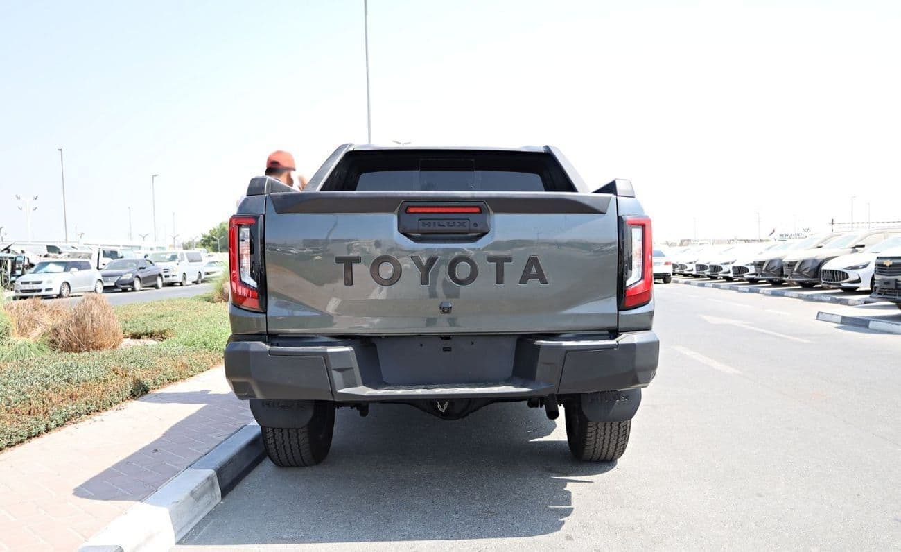 2020 Toyota Hilux ADVENTURE thumbnail 8