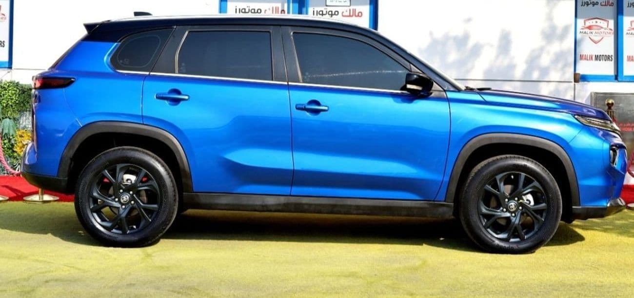 2024 Toyota Urban Cruiser GL thumbnail 5