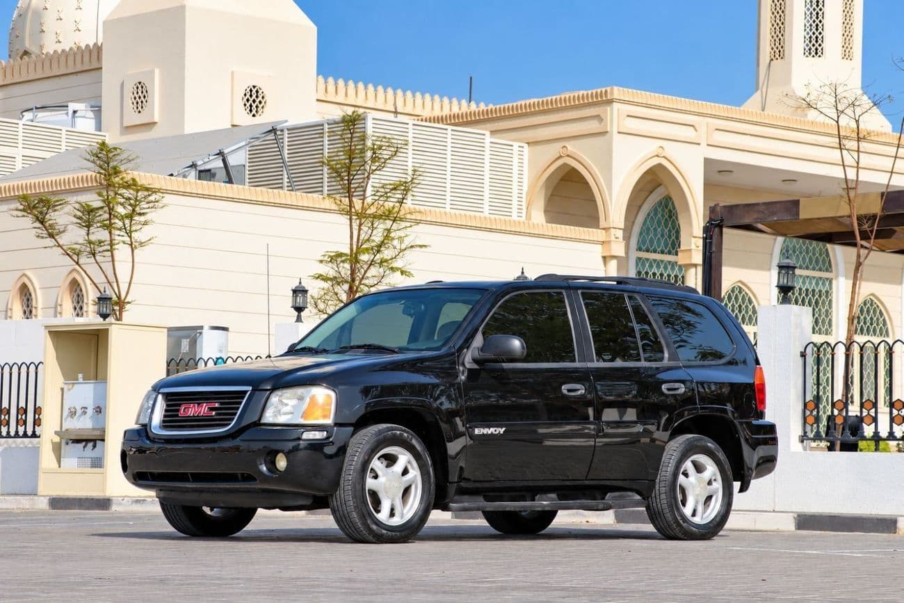 2005 GMC Envoy SLE thumbnail 3