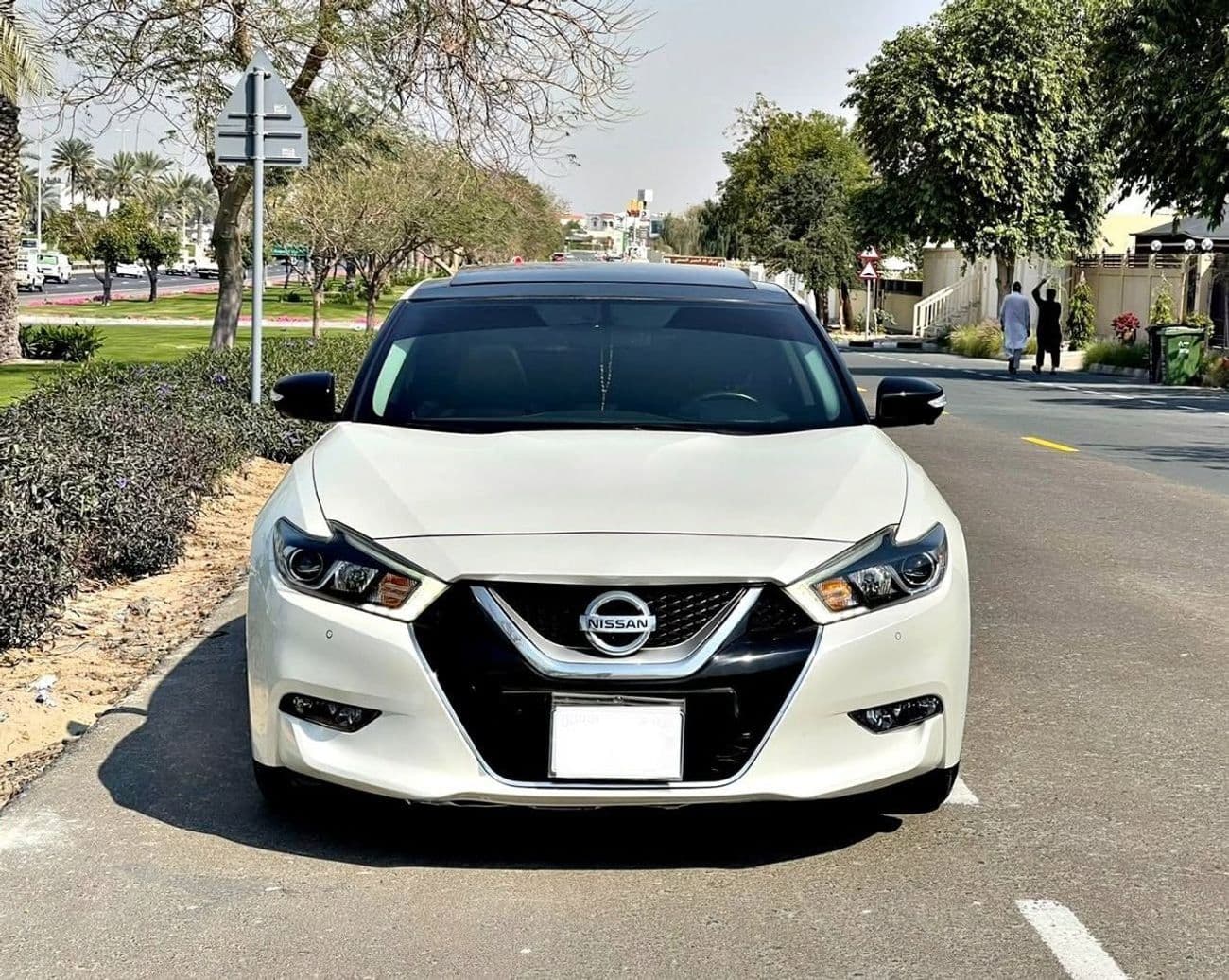 2020 Nissan Maxima SR