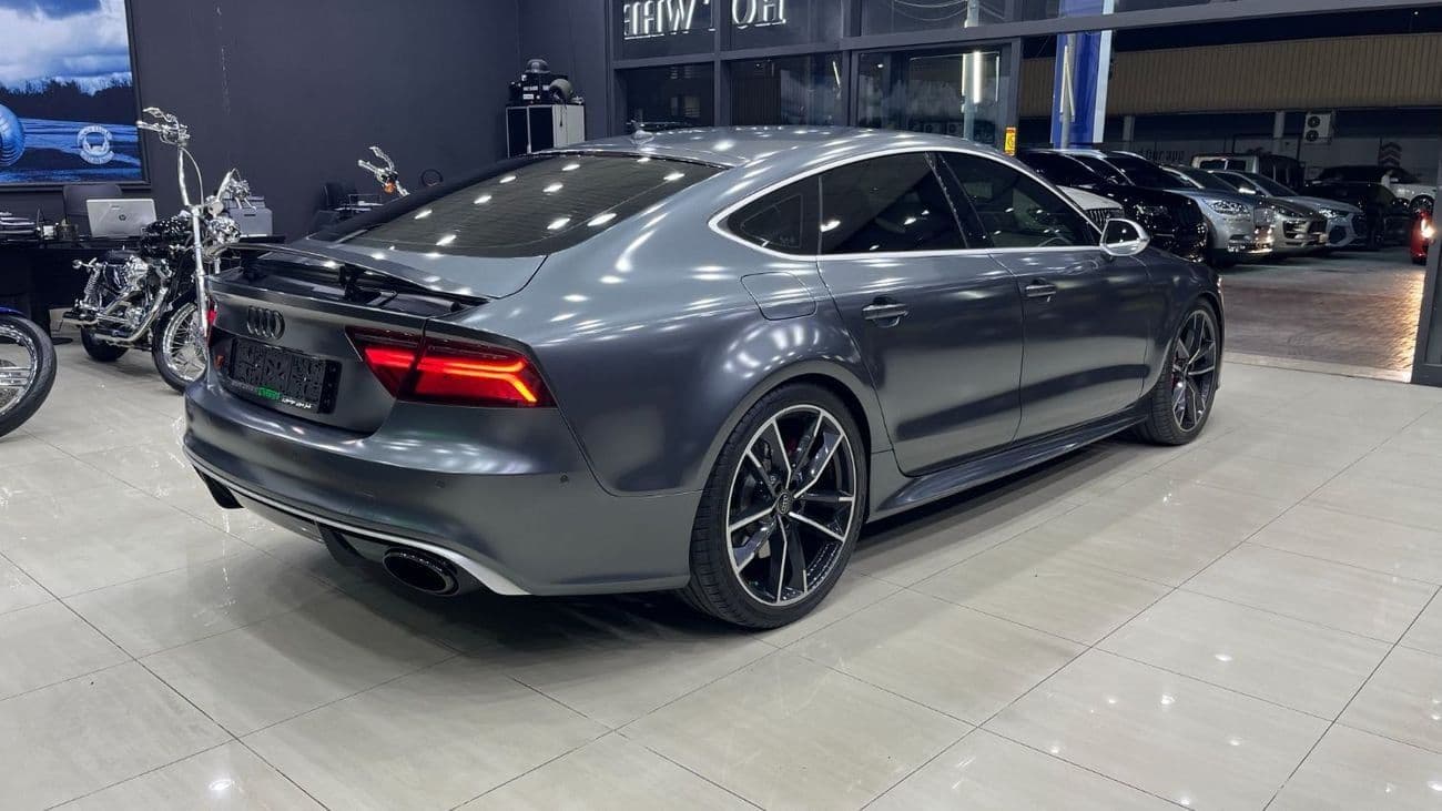 2017 Audi RS7 PERFORMANCE thumbnail 8