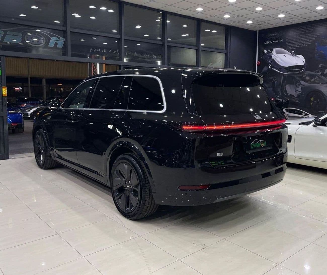 2025 Li Auto L9 ULTRA thumbnail 8