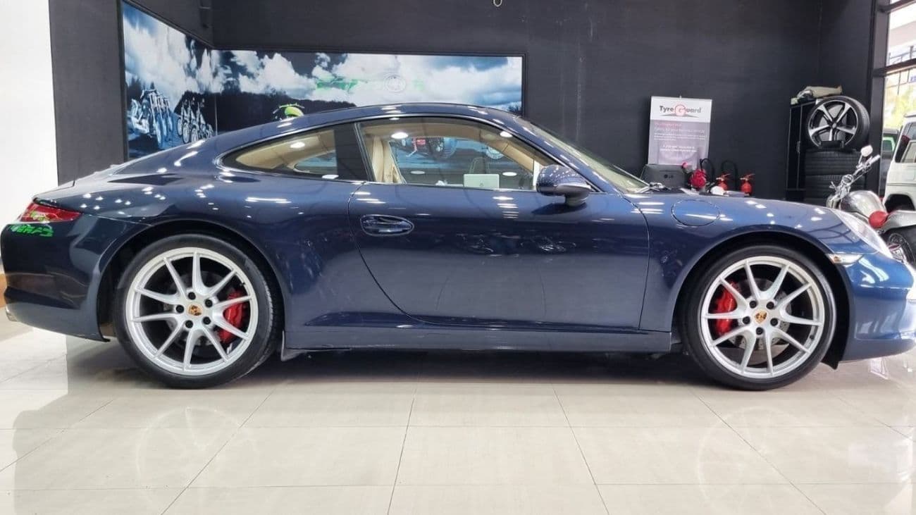 2013 Porsche 911 CARRERA thumbnail 6