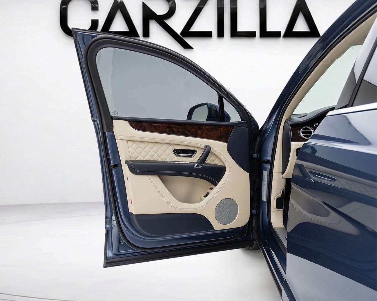 2017 Bentley Bentayga SIGNATURE thumbnail 7