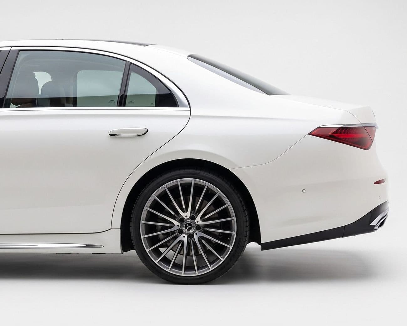 2022 Mercedes Benz S 580 4MATIC thumbnail 5