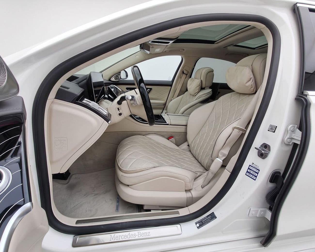 2022 Mercedes Benz S 580 4MATIC thumbnail 8