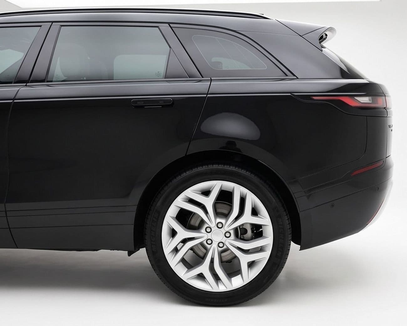 2022 Land Rover Range Rover Velar R DYNAMIC HSE thumbnail 5