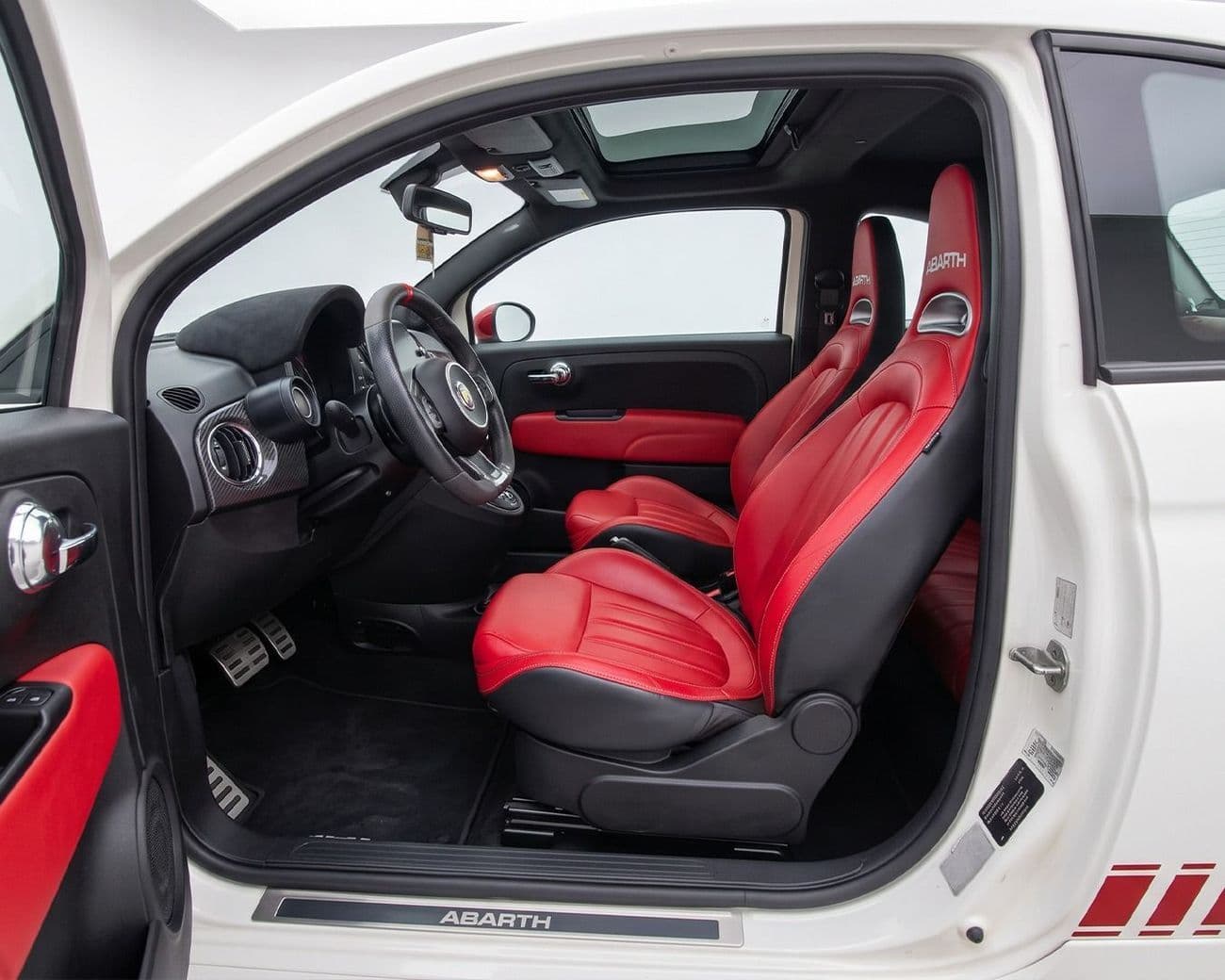 2020 Abarth 595 COMPETIZIONE thumbnail 8