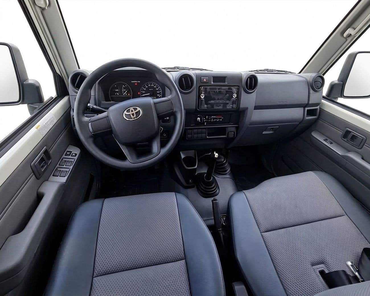 2026 Toyota Land Cruiser 70 LC 79 4.2 Diesel DC thumbnail 8