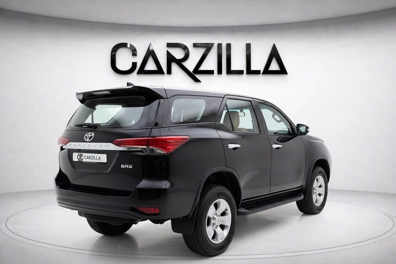 2026 Toyota Fortuner SR5 thumbnail 2