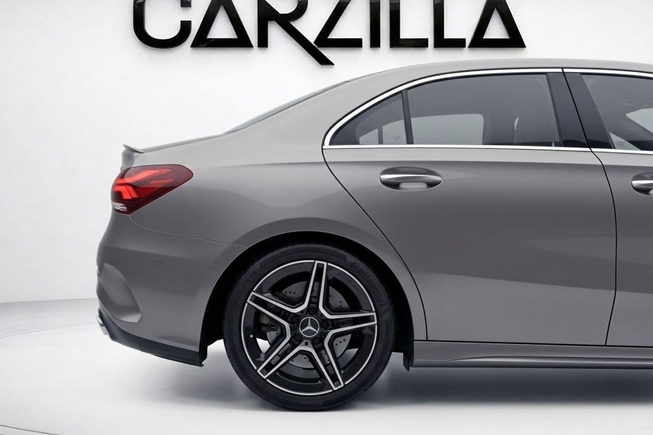 2021 Mercedes Benz A35 AMG 4MATIC thumbnail 5