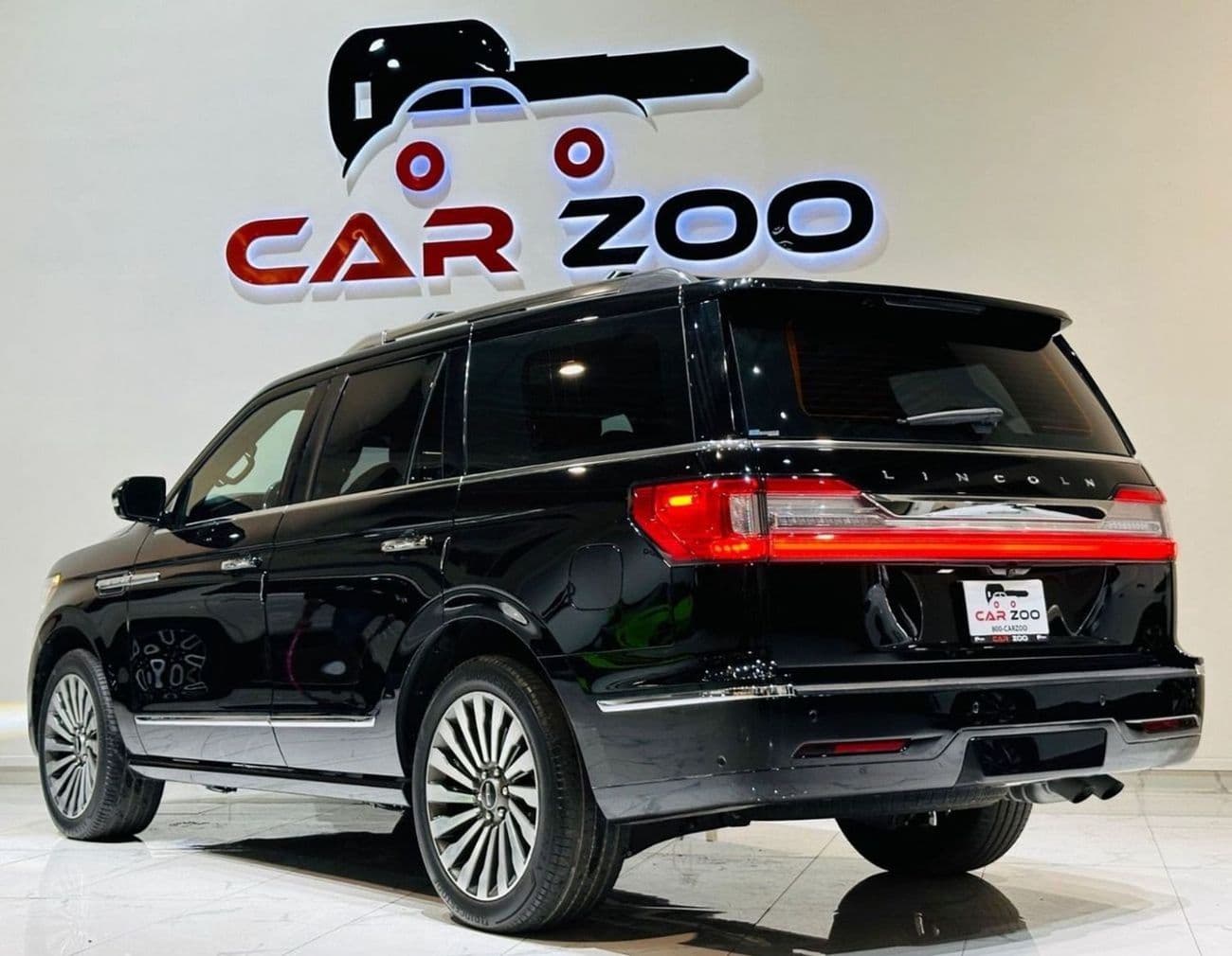 2019 Lincoln Navigator RESERVE thumbnail 6