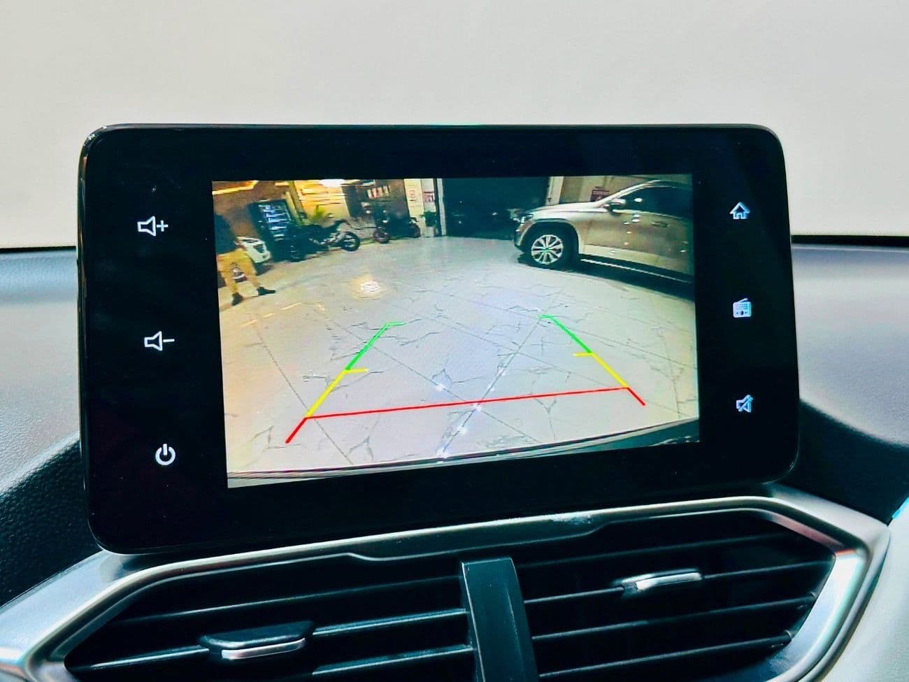 2023 Chevrolet Captiva PREMIER thumbnail 3