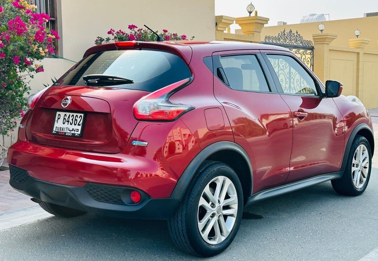 2015 Nissan Juke SV thumbnail 7