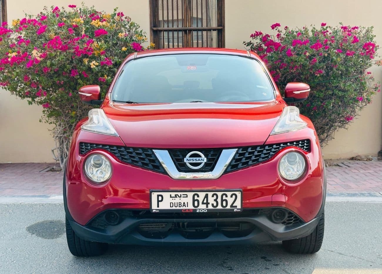 2015 Nissan Juke SV thumbnail 6