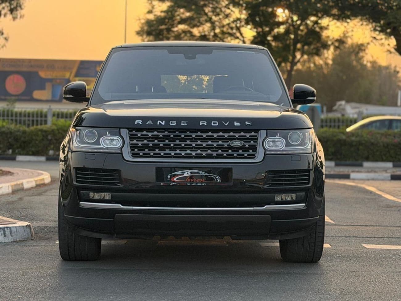 2016 Land Rover Range Rover HSE thumbnail 3