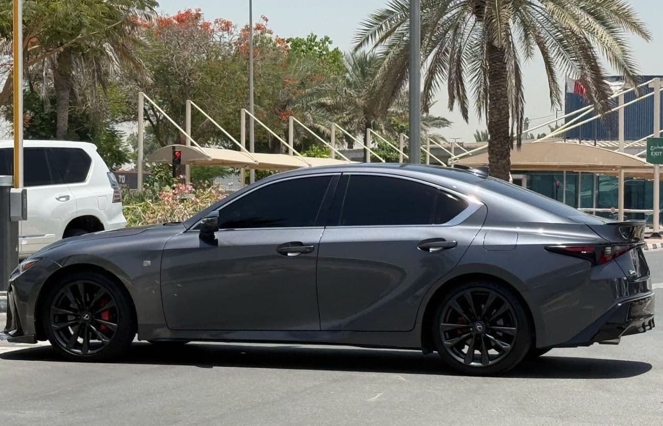 2024 Lexus IS300 F SPORT thumbnail 4