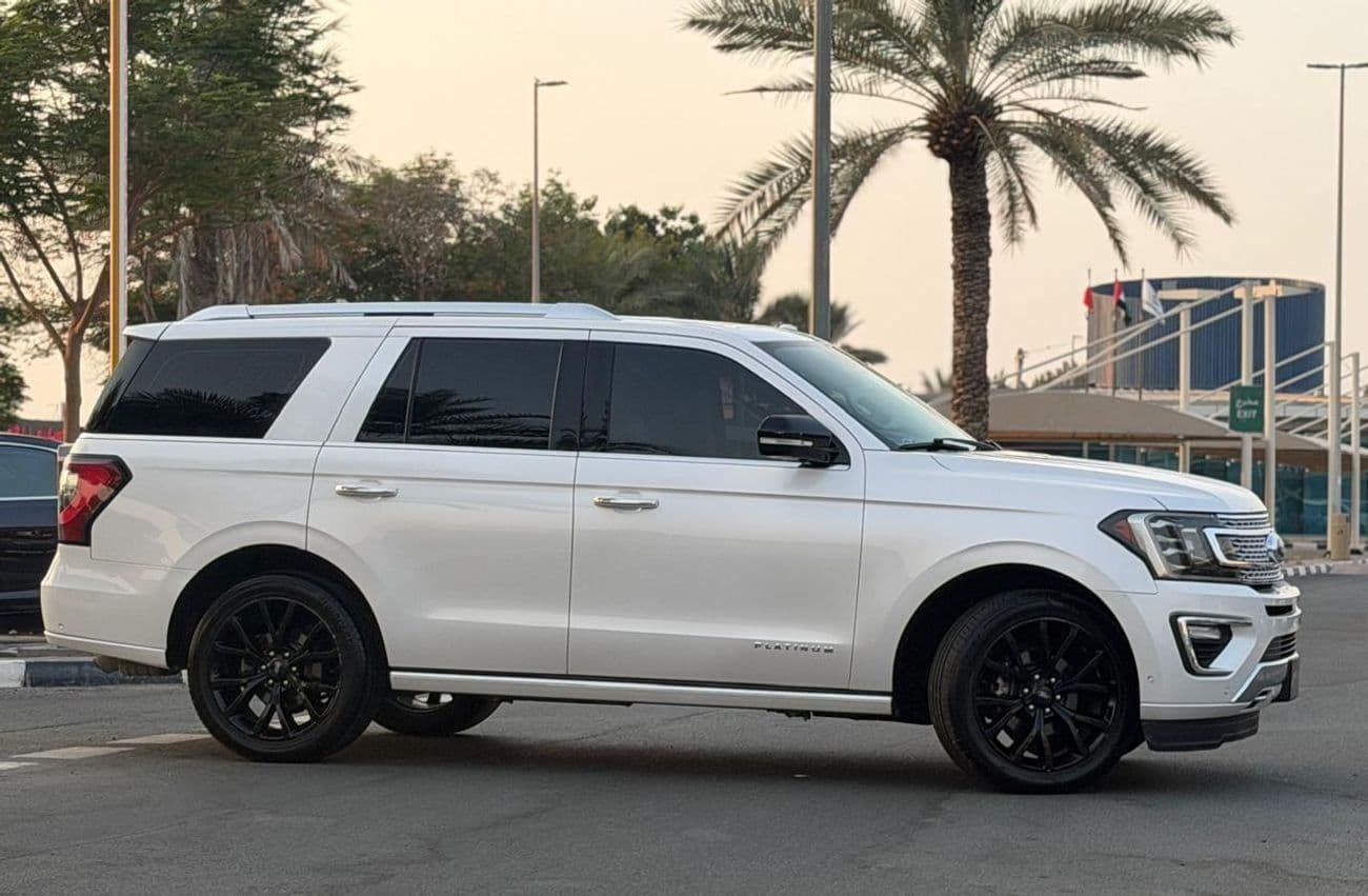2018 Ford Expedition PLATINUM thumbnail 2