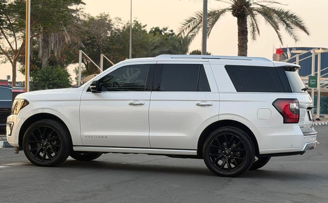 2018 Ford Expedition PLATINUM thumbnail 4