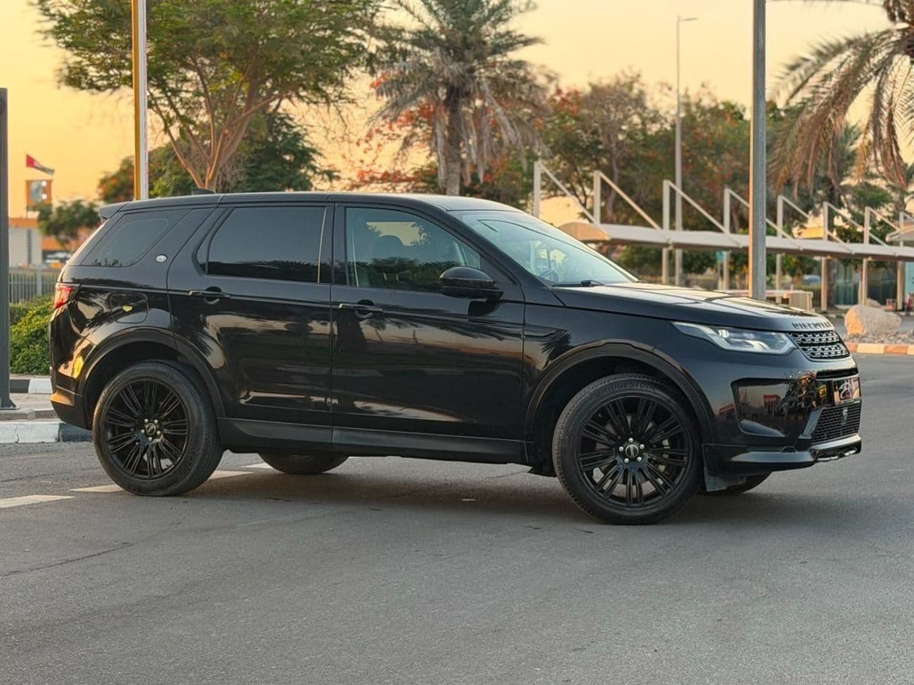 2020 Land Rover Discovery Sport R DYNAMIC SE P200
