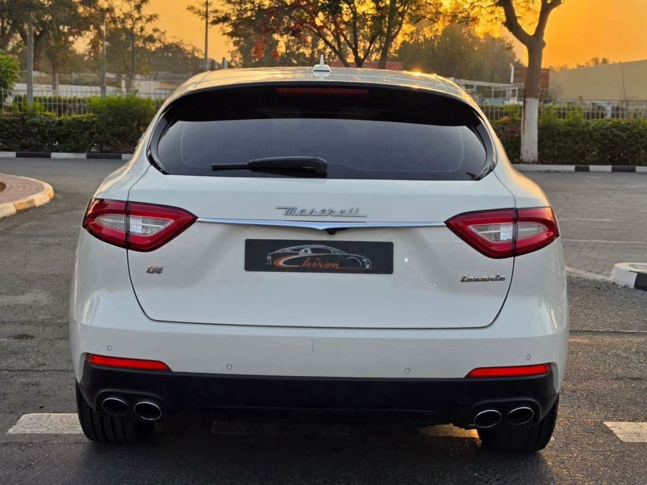 2020 Maserati Levante STANDARD thumbnail 7
