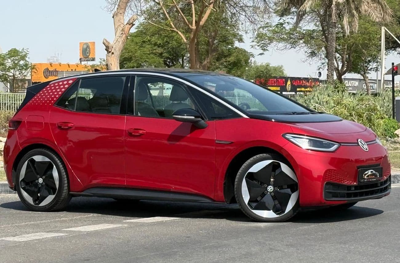 2022 Volkswagen ID.3/Life TECH thumbnail 2