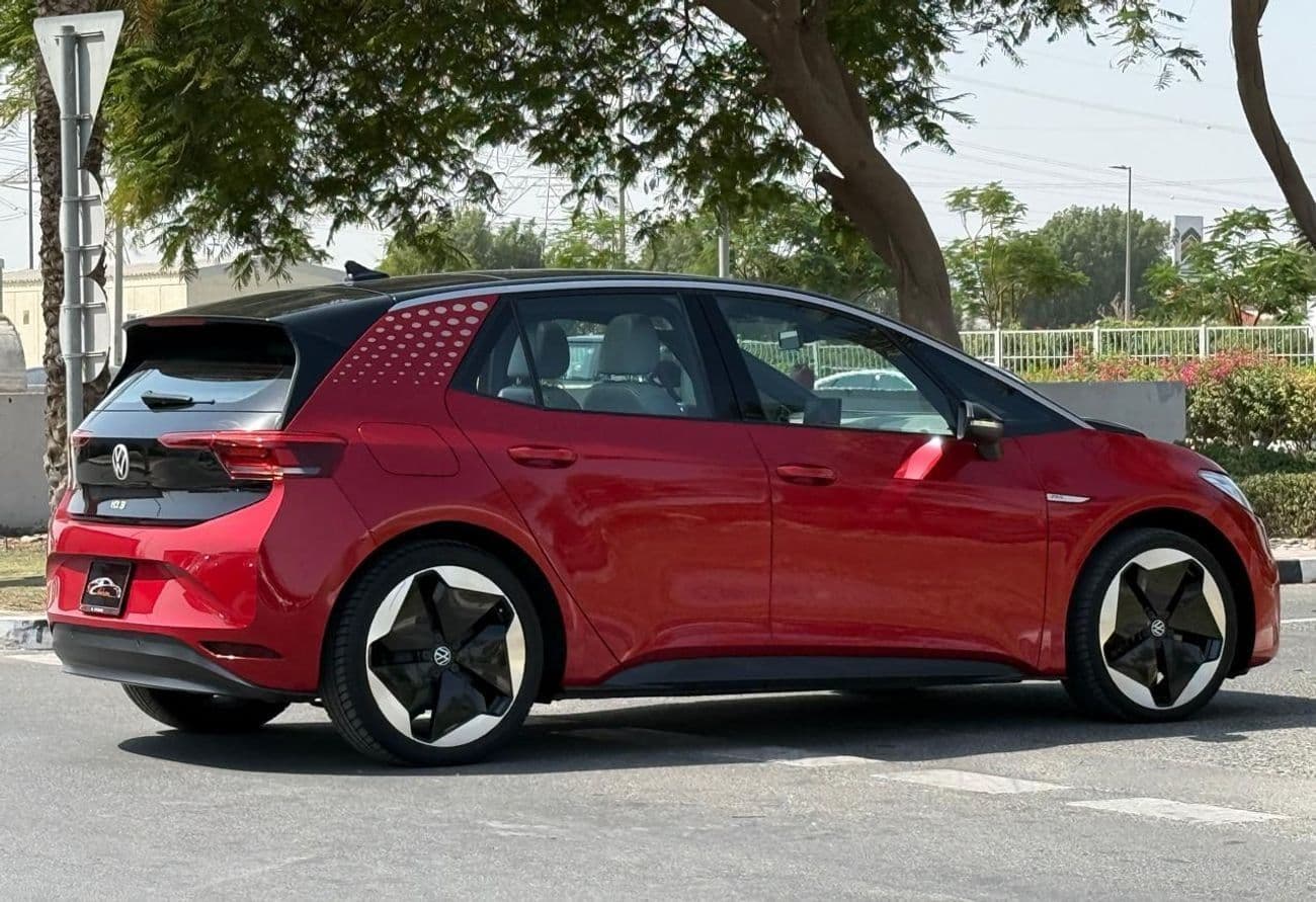 2022 Volkswagen ID.3/Life TECH thumbnail 5