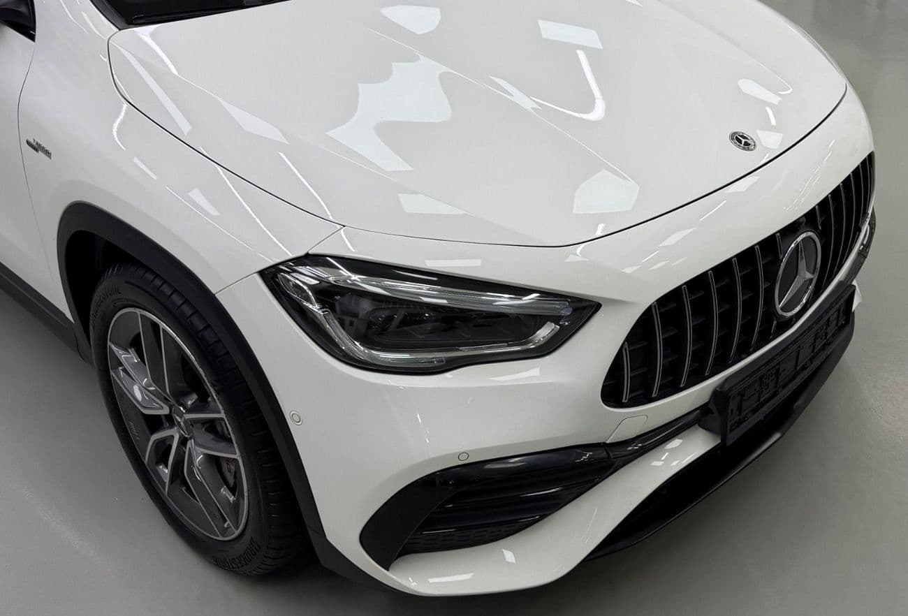 2021 Mercedes Benz GLA 35 AMG 4MATIC thumbnail 2