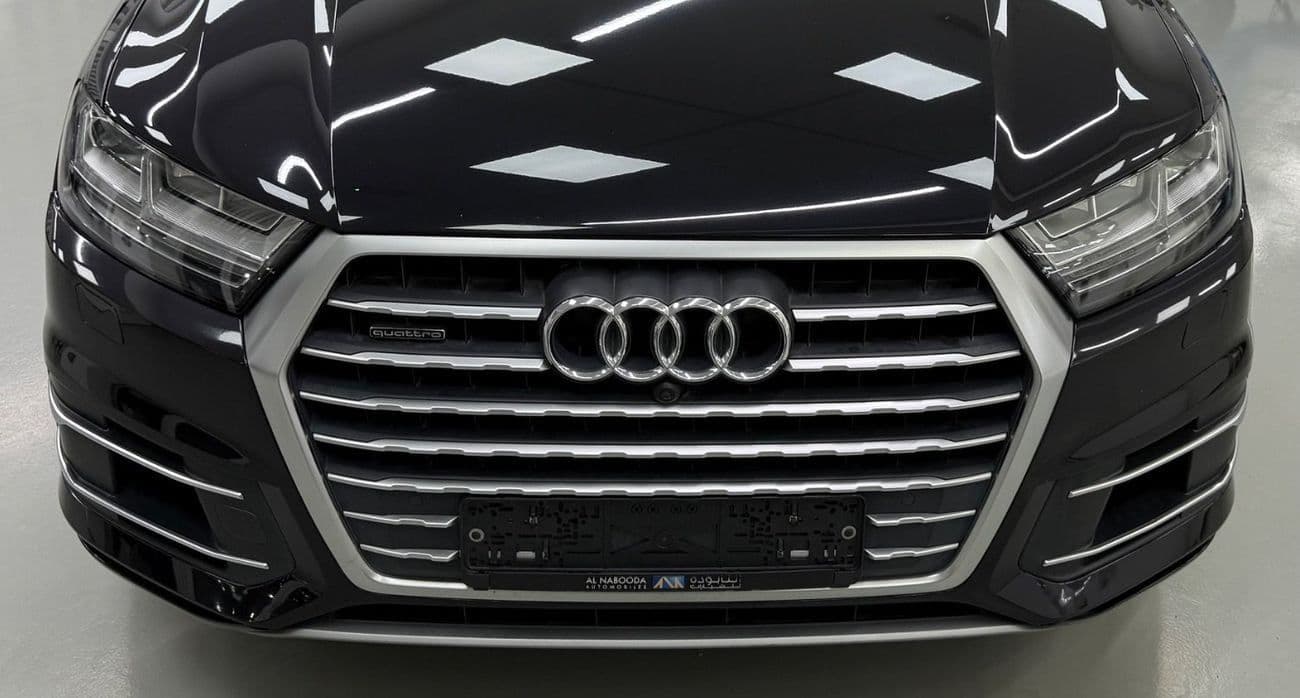 2019 Audi Q7 55 TFSI thumbnail 3